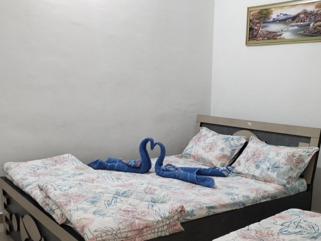 Jai Swaminarayan Delux Homestay Garudeshwar Eksteriør bilde